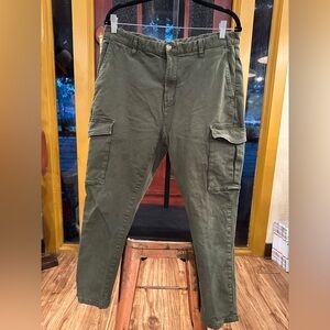 Zara Mens Green Cargo Pants